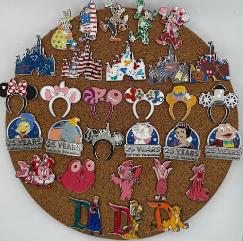 Hidden mickey disney - mickey, pins